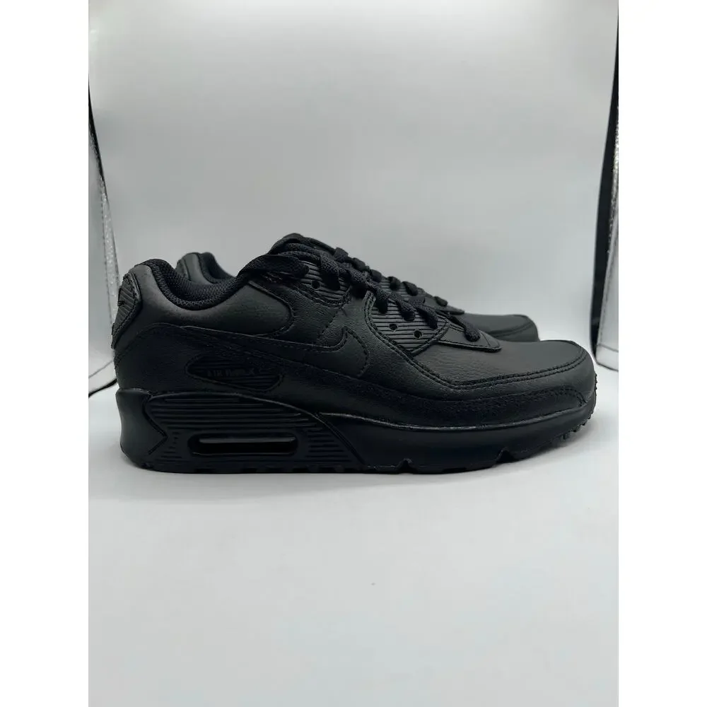 Nike Air Max 90 Leather GS “Triple Black” size 5Y